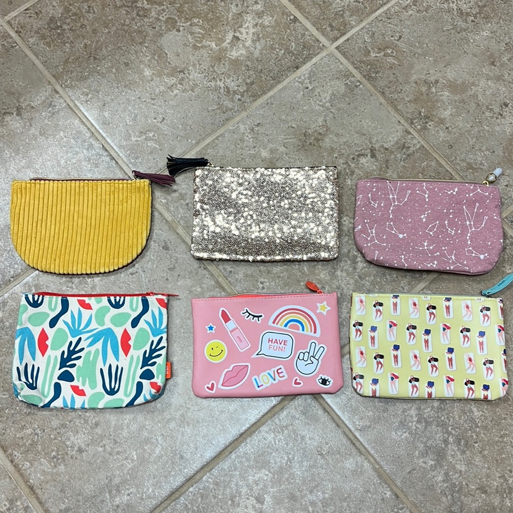 SIX IPSY Makeup Bags